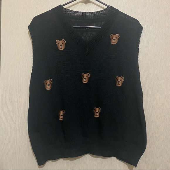 ☀️ Embroidery Teddy Bear Pattern Sweater Vest - SHEIN - Size 2XL - Picture 3 of 6